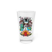 Load image into Gallery viewer, Muñeca DFTQ Pint Glass, 16oz