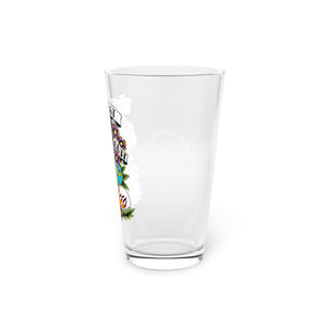 Muñeca DFTQ Pint Glass, 16oz