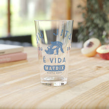Load image into Gallery viewer, Jiu JItsu É Vida Pint Glass, 16oz