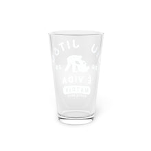 Load image into Gallery viewer, Jiu JItsu É Vida Pint Glass, 16oz