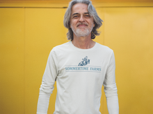 Load image into Gallery viewer, Men&#39;s Long Sleeve Sommertime Farms Crew Tee